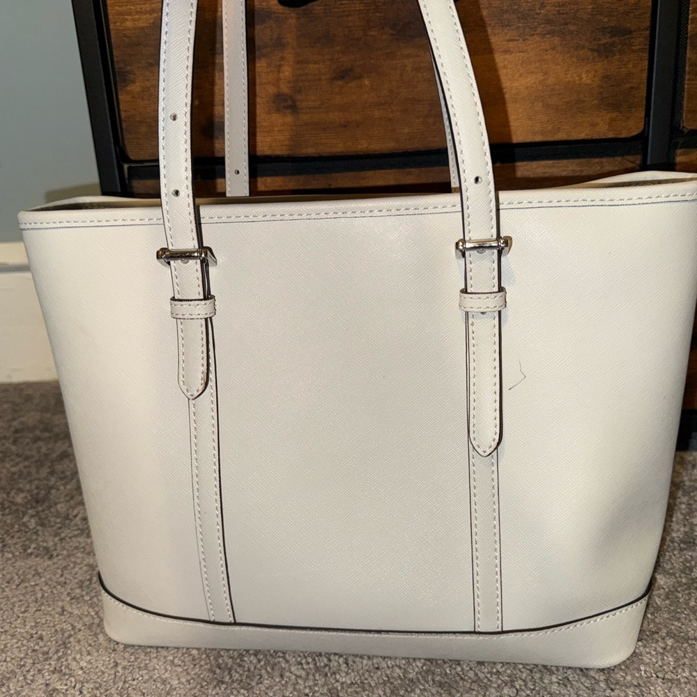 Michael Kors Cream Tote Bag - Picture 3 of 5